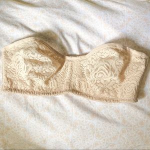 34B Wacoal Strapless Bra (tan/beige floral lace)